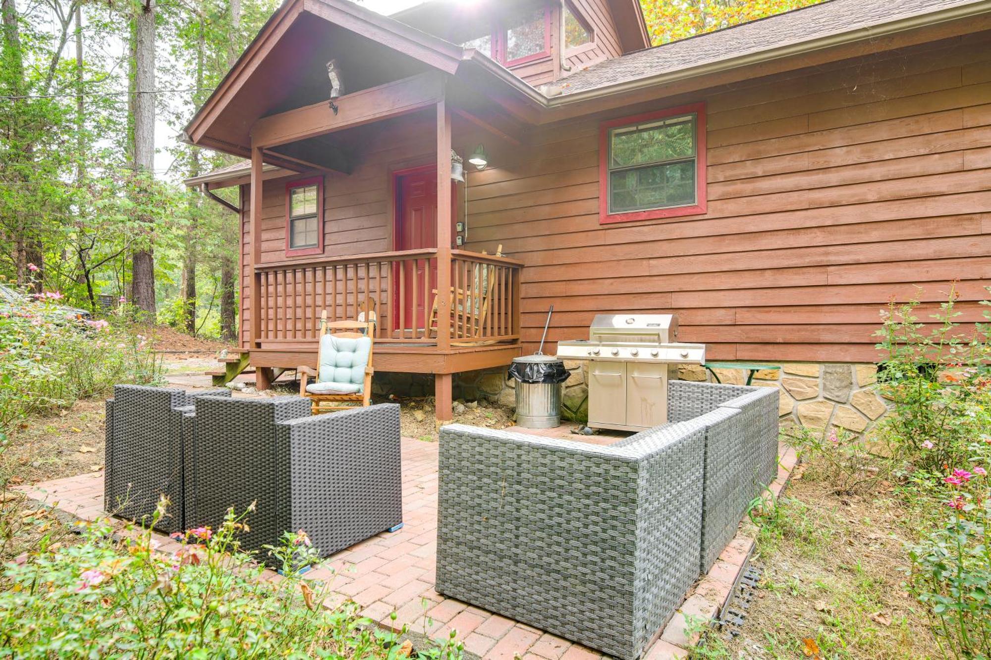 Pet-Friendly Sevierville Rental With Private Hot Tub 外观 照片